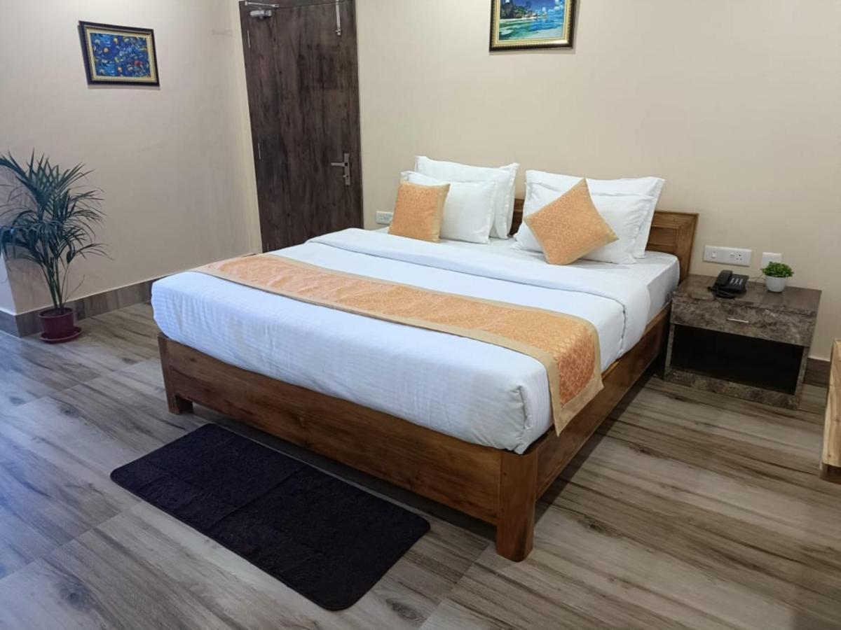 Goroomgo Silicon Residency Puri Near Sea Beach & Temple - Luxurious Room - Lift And Parking Facilities - Best Seller Exterior photo