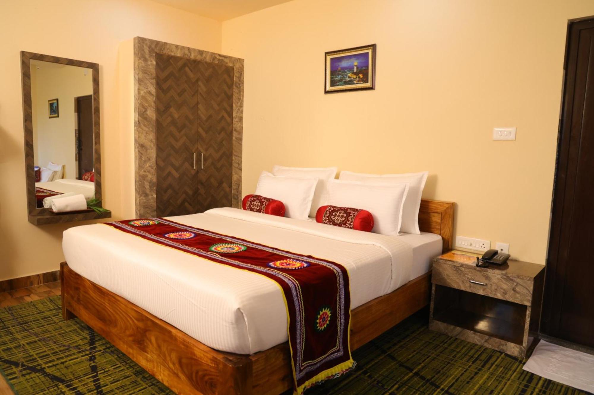 Goroomgo Silicon Residency Puri Near Sea Beach & Temple - Luxurious Room - Lift And Parking Facilities - Best Seller Exterior photo